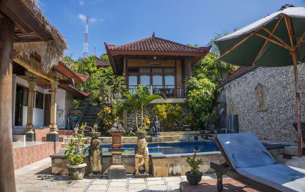 Oka 7 Bungalow Lembongan Exteriör bild