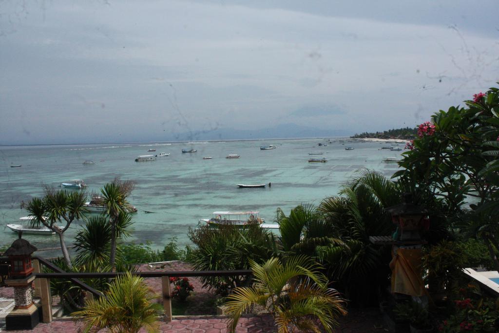 Oka 7 Bungalow Lembongan Exteriör bild